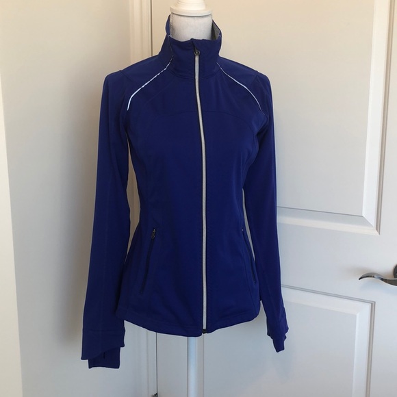 Lululemon Top - Picture 1 of 4